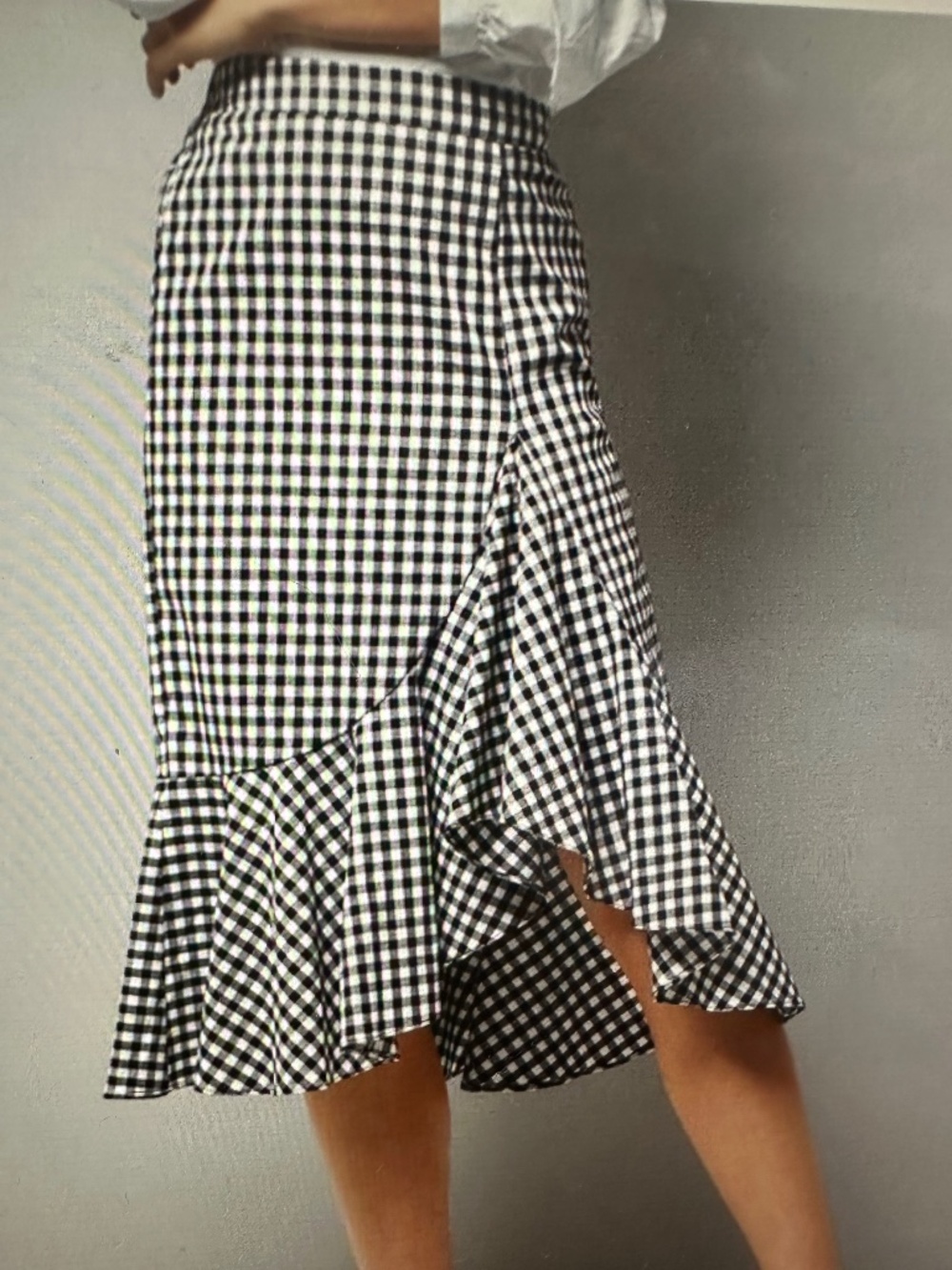 Silvia Heach black and white gingham midi ruffle skirt. Like new